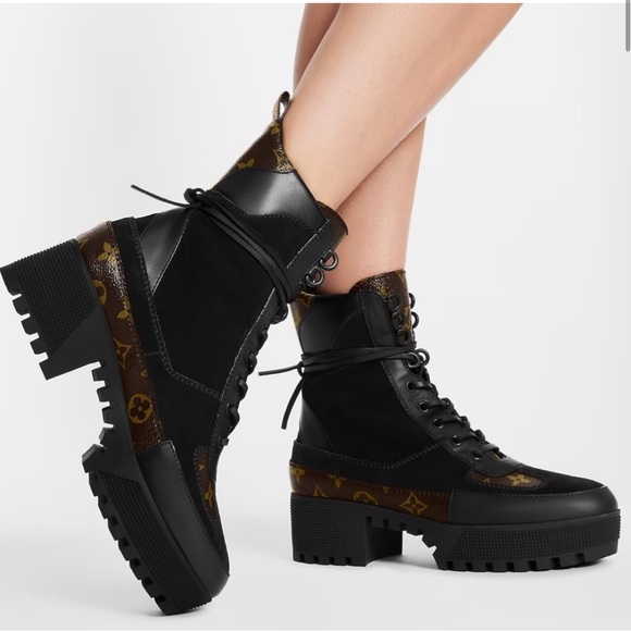 Authentic LouisVuitton Laureate Platform Desert Boot, Black 37.5, VGUC - Picture 9 of 16